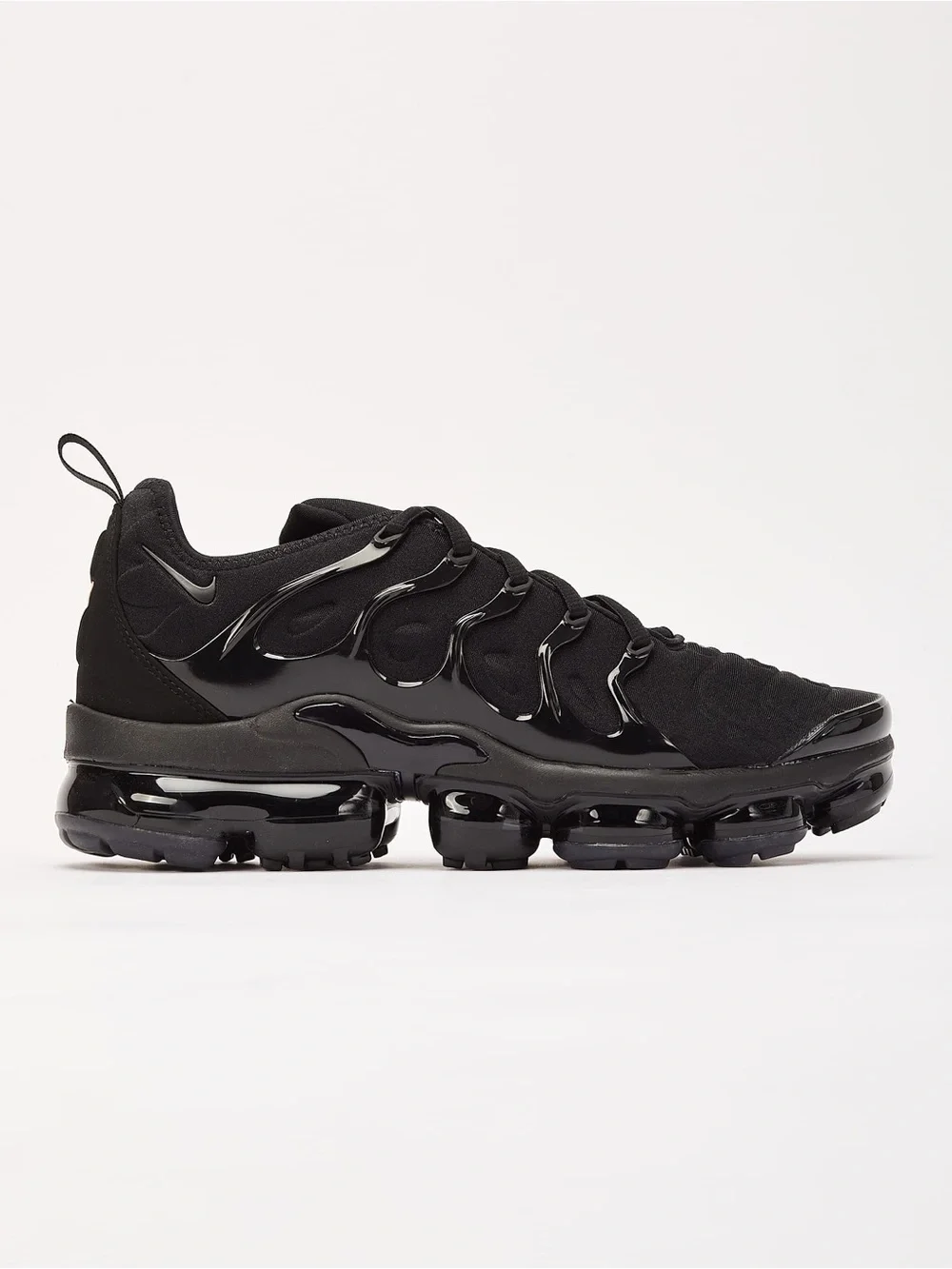 Nike Triple Black Air Vapor Max Plus SE Sneaker Sz 8.5 *NO LACES* Streetwear